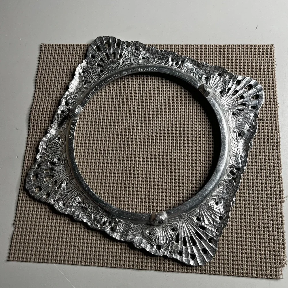 Arthur Court 1993 Aluminum Seashell Seahorse Picture Frame Vintage Coastal Silve